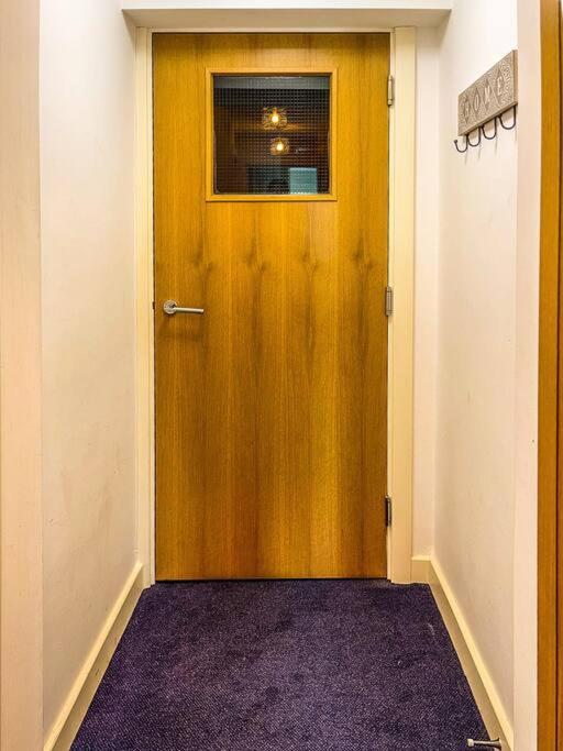 Soho Beach Apartment With Fabulous Sea View And 2 Minutes To The Beach With Free Parking And Netflix Bournemouth Zewnętrze zdjęcie
